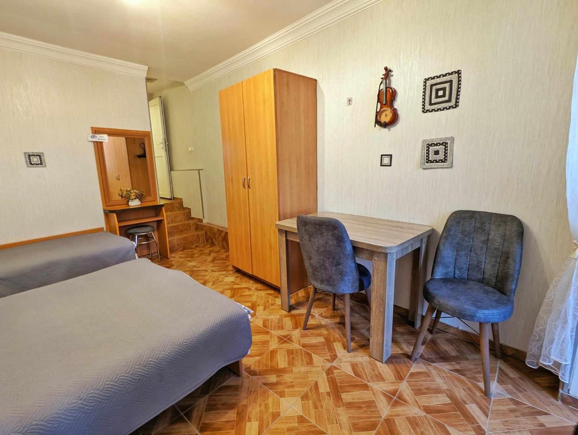 Paata'S Guesthouse Borjomi Esterno foto